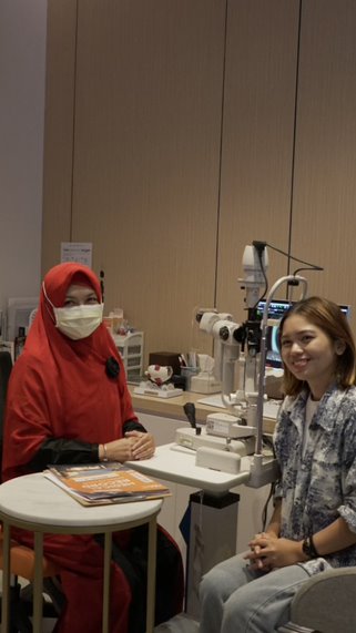  Dokter Spesialis Mata Surabaya