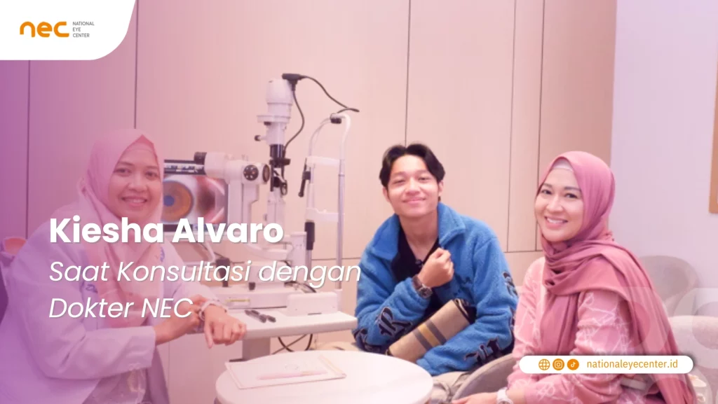 Kiesha Alvaro ditemani Okie Agustina saat proses LASIK di NEC Surabaya